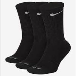 Black Nike socks